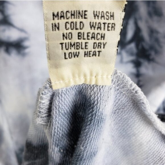 XCVI Wearables Lagenlook Tie Dye Print Tunic Top Sweatshirt V-neck size Large - Picture 10 of 13